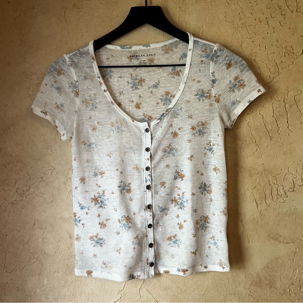 American Eagle Floral Top